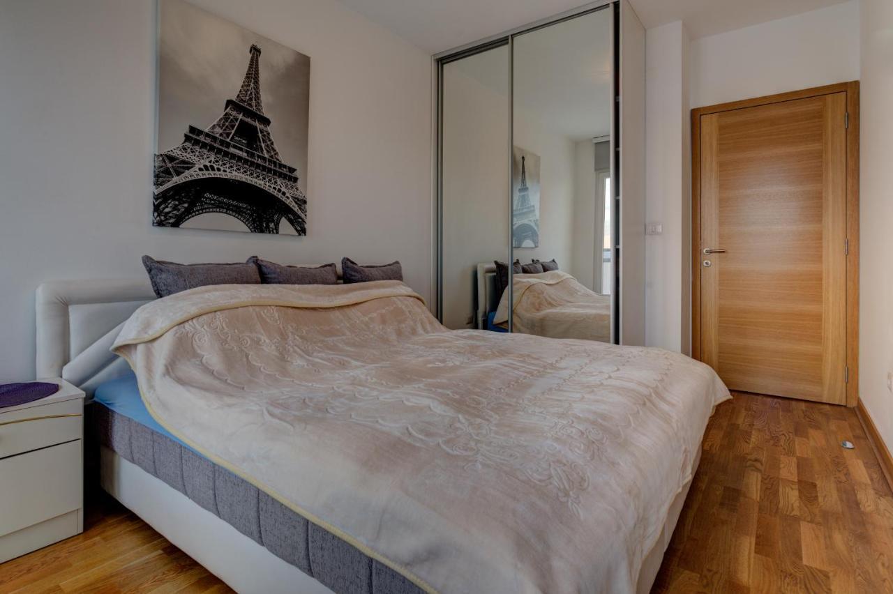 Eureka Apartment Подгорица Екстериор снимка