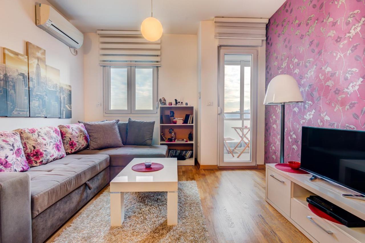 Eureka Apartment Подгорица Екстериор снимка